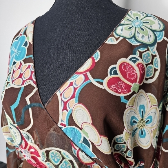 Women's Forever Floral Print Bell sleeve V-Neck Blouse, Lrg, Bohemian/Boho Chic - Picture 3 of 13